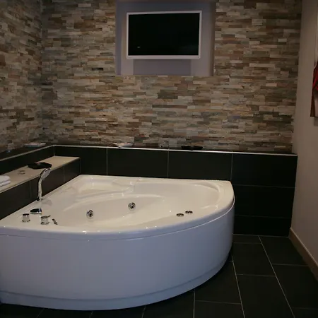 五间客房罗马旅馆 招待所 罗马