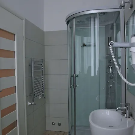 五间客房罗马旅馆 4* 罗马