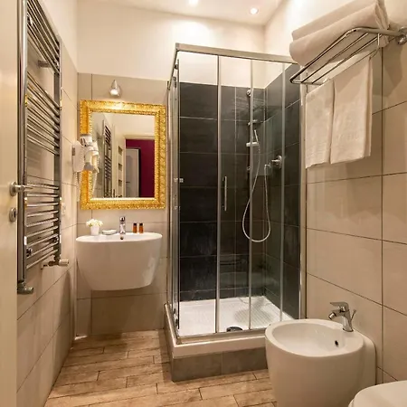 五间客房罗马旅馆 罗马