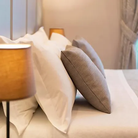 五间客房罗马旅馆