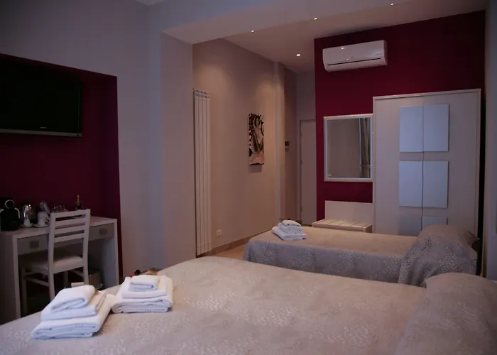 Casa de hóspedes Five